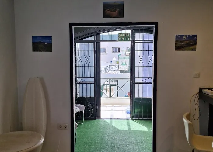 Chill 12 Hostel Πλάγια Μπλάνκα